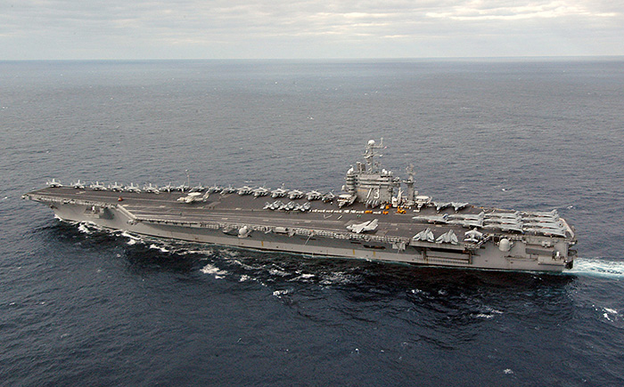 第七艦隊(duì)喬治華盛頓號(hào)航空母艦